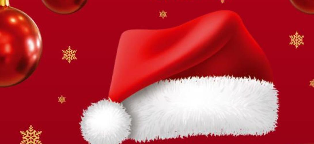 Einladung zur inklusiven Nikolausfeier, Roter Hintergrund, Nikolausmütze, rote Weihnachtskugeln und Strohsterne