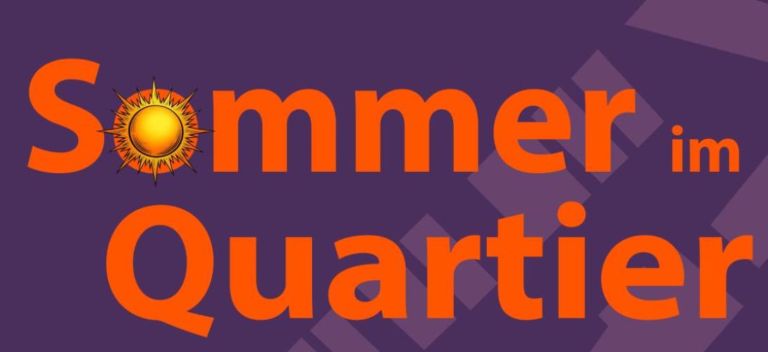 Teil des Plakates für unser Sommerfest "Sommer im Quartier", orangefarbene Scgrift auf lila Hintergrund